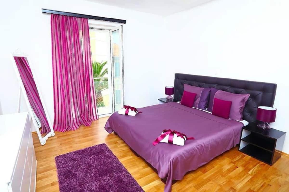 Apartment Retreat *